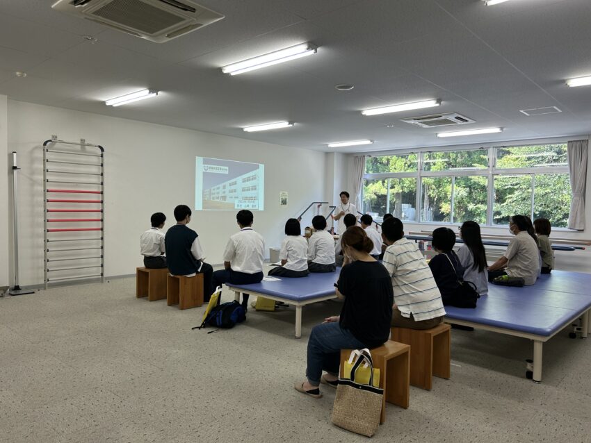 専門学校の体験授業